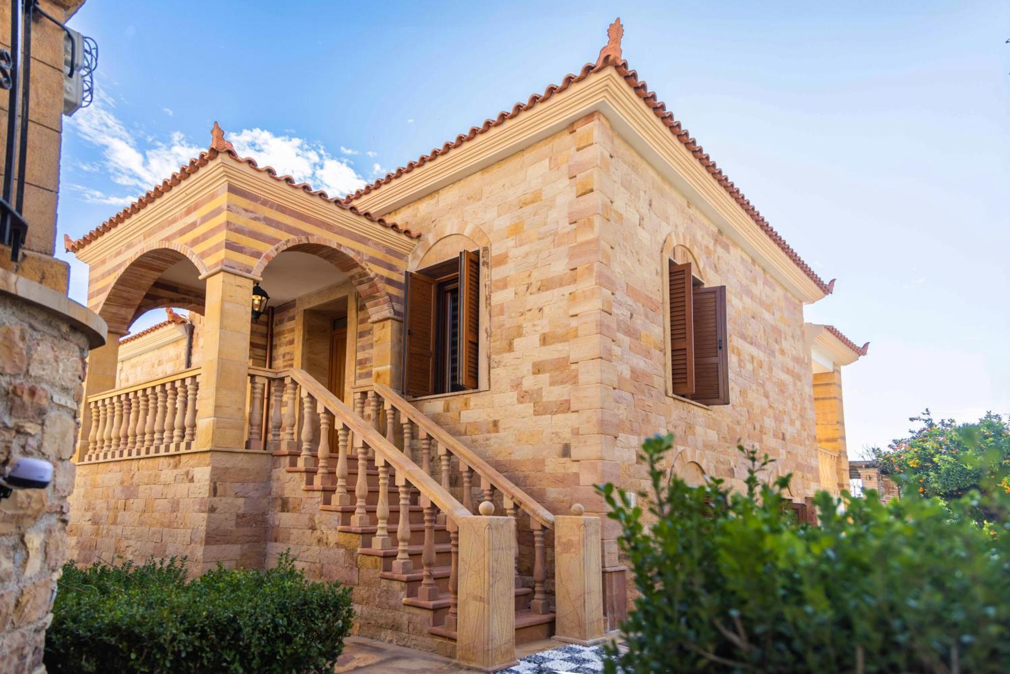Archontiko Frideriki Luxury Apartments Хиос Екстериор снимка