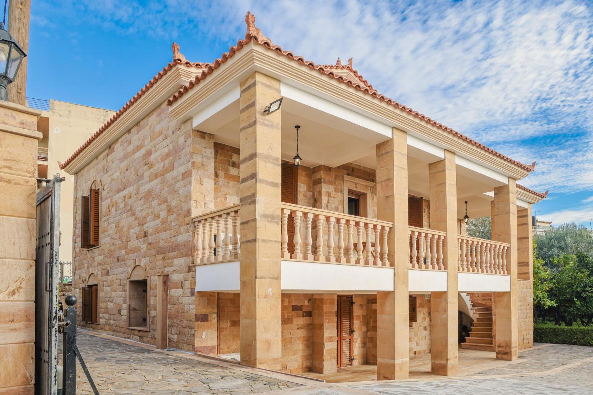 Archontiko Frideriki Luxury Apartments Хиос Екстериор снимка